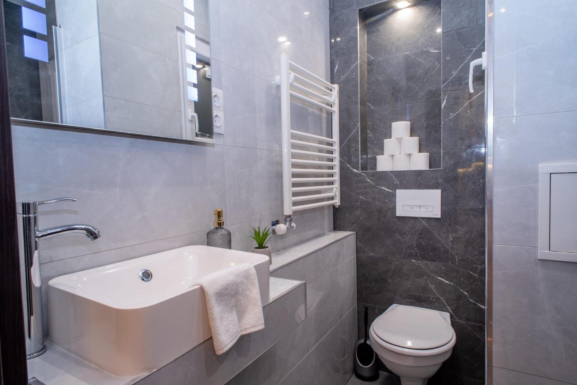 Very Central New And Large Ac Apartment Budapest Exterior foto